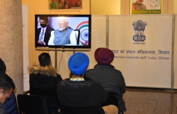 Inauguration of the 17th Pravasi Bhartiya Divas (PBD) at Indore (Madhya Pradesh) being watched at Consulate General of India, Milan by members of the Indian Community on 09.01.2023